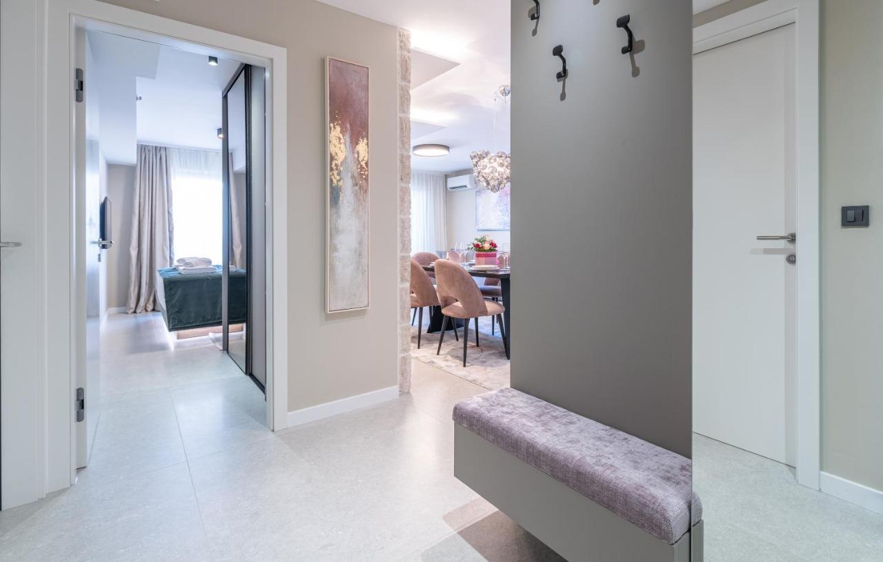 Val Di Sole 2 Apartment Porec Ngoại thất bức ảnh